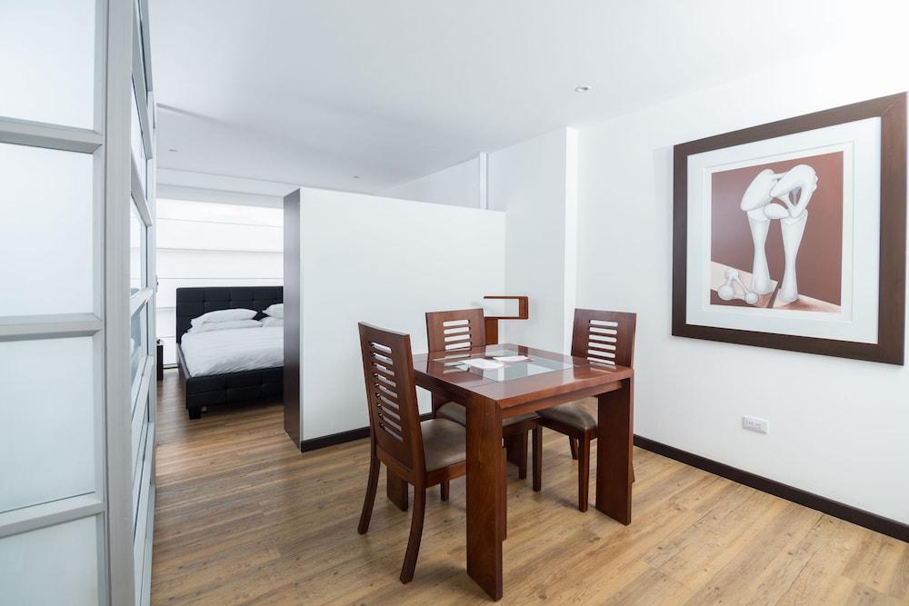 Suites Casa 95 Богота Экстерьер фото